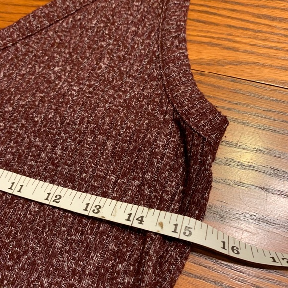 American Eagle soft and sexy tank - Picture 3 of 4